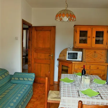 Dell'ermellino بيت ضيافة 3*