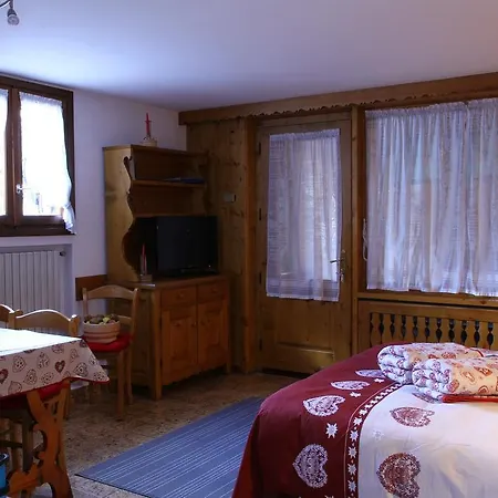 Dell'ermellino Vendégház *