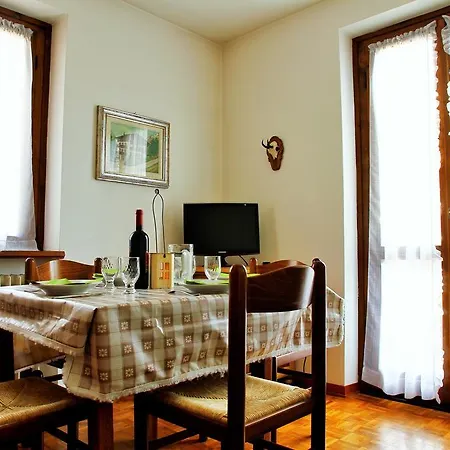 Πανσιόν Dell'ermellino 3*